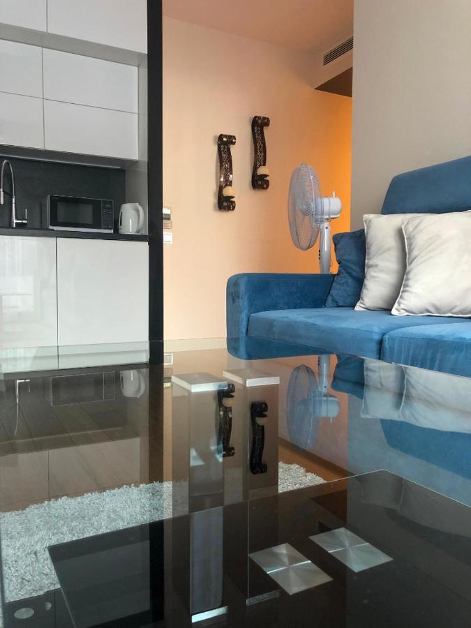 P&J Luxury Apartments คราคูฟ ภายนอก รูปภาพ